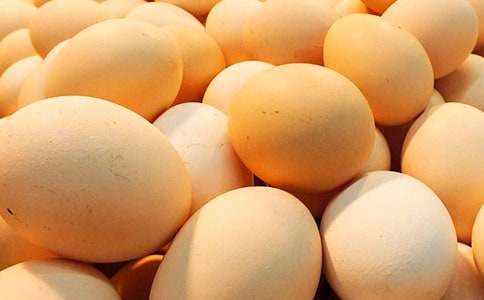 妈妈注意了：学龄孩子吃半熟鸡蛋有害健康